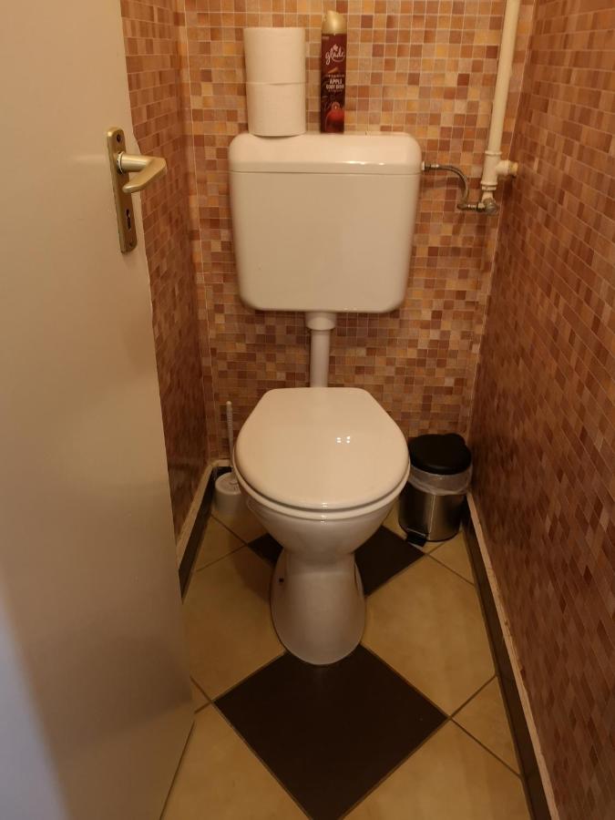 Natasa Apartman โอโรชาซา ภายนอก รูปภาพ