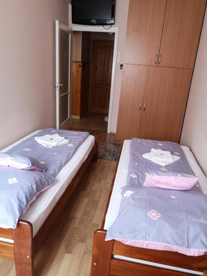 Natasa Apartman โอโรชาซา ภายนอก รูปภาพ
